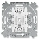 Spínače a ovladače