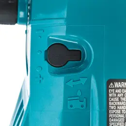 MAKITA_DUC356Z_Feature_Shot_oil_pump_adjusting_screw.jpg
