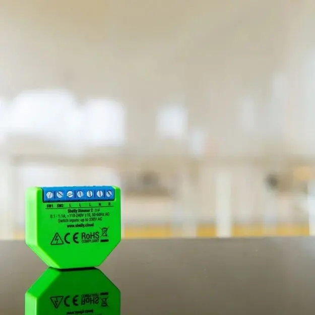 Shelly_Dimmer2_21_-625x625.jpg