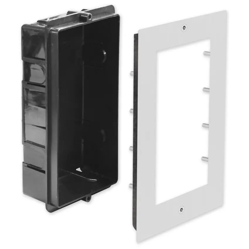 VAR_2002-034_2 (2).jpg